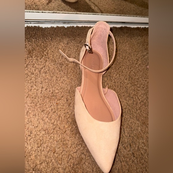 Ankle Strap Old Navy Flats - Picture 2 of 4